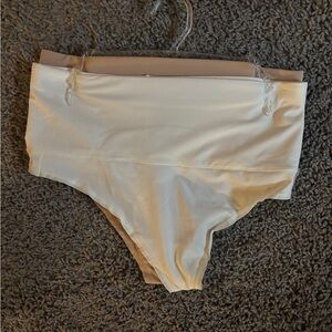 Jockey Shapewear thongs